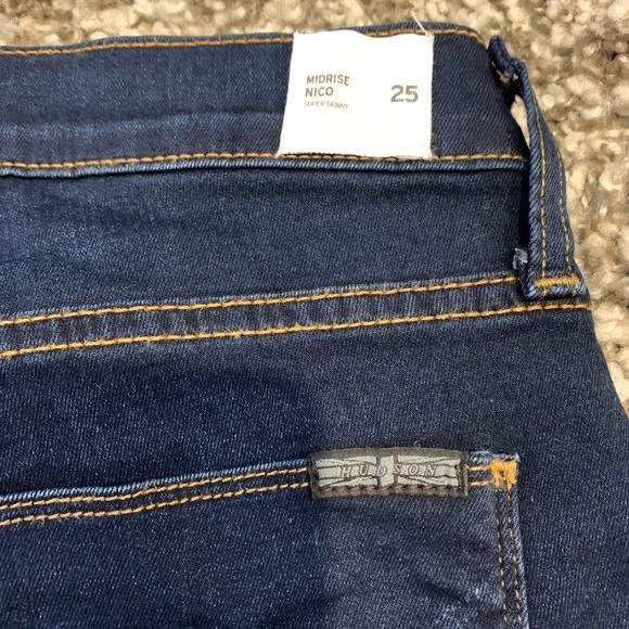 Hudson Nico Midrise Super Skinny - Picture 5 of 7
